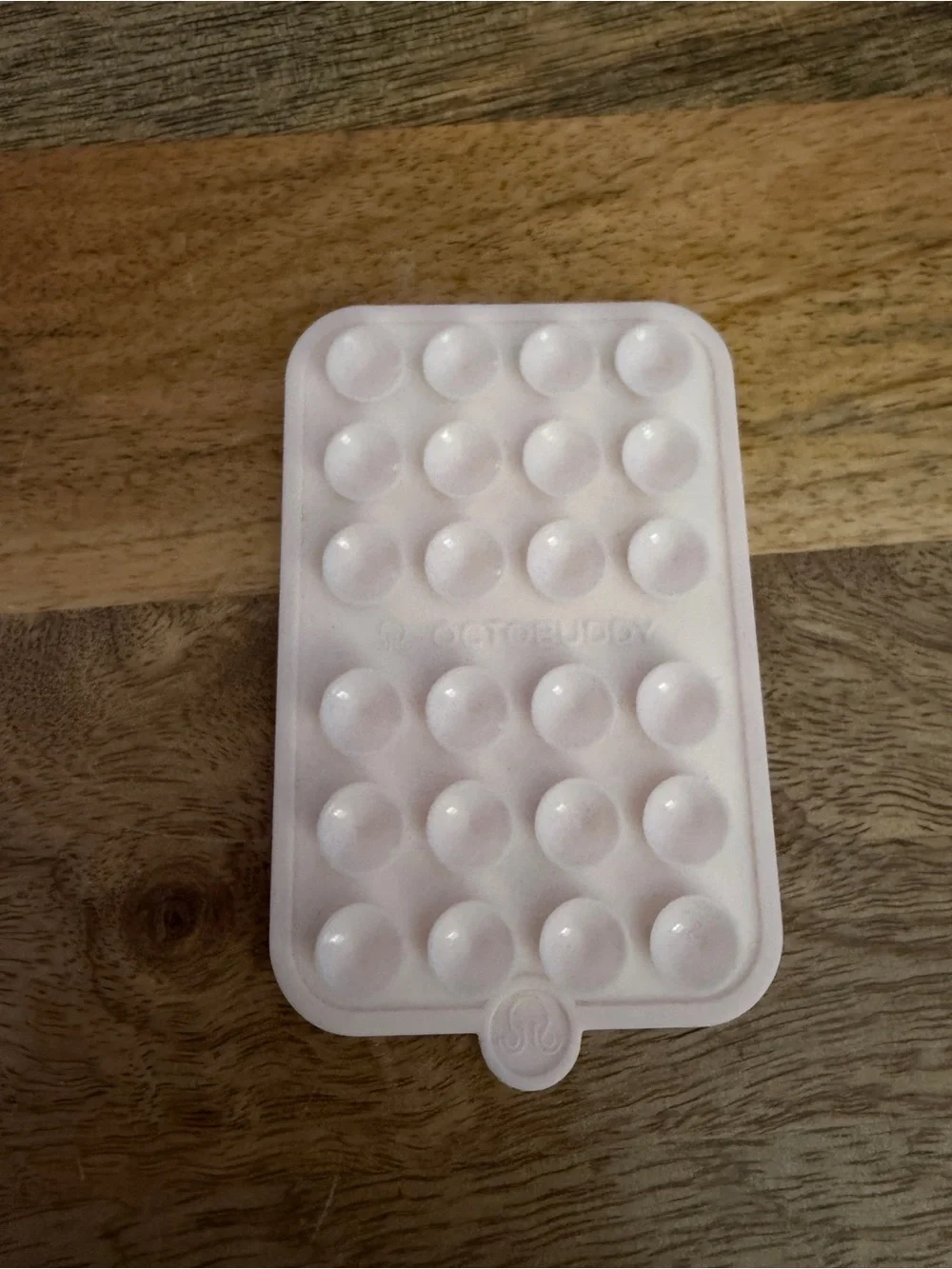 Octobuddy iPhone magnetic backing - Pale Pink Silicone suction cups